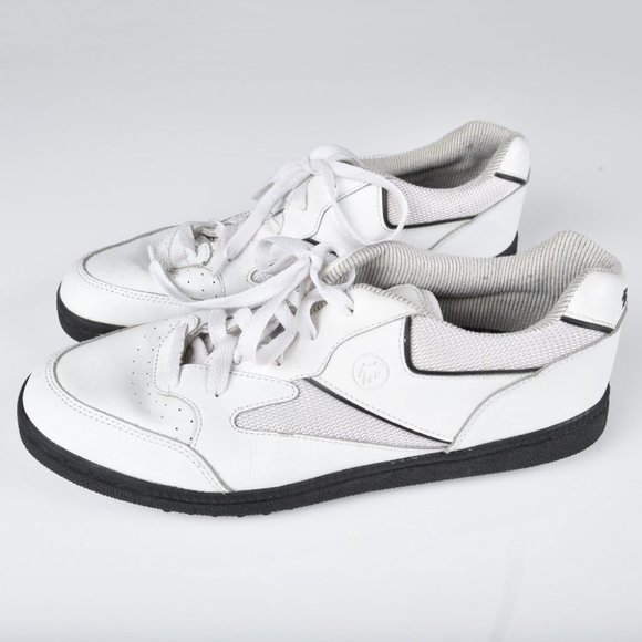 nike soccer shoes outlet